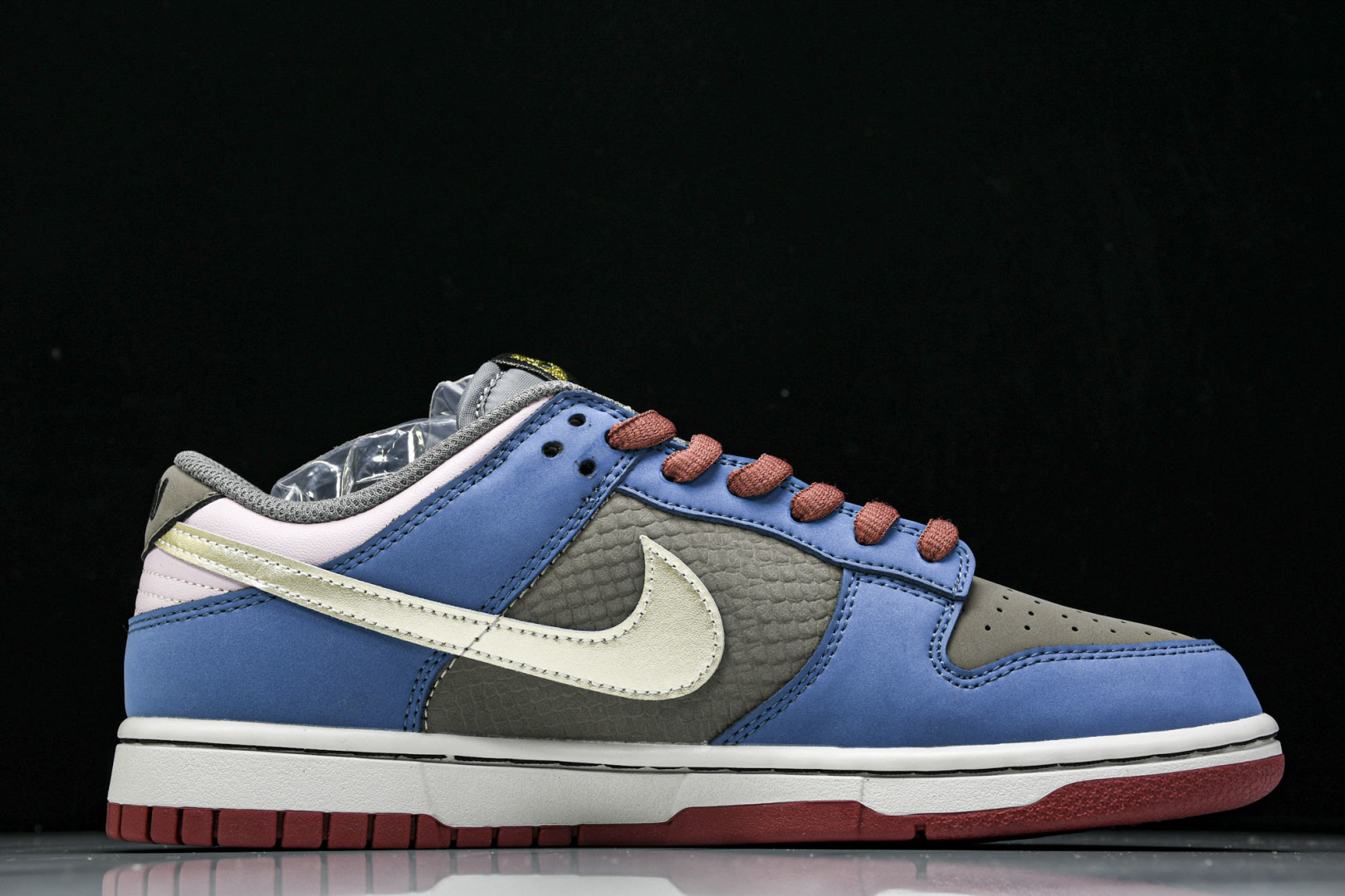 Dunk 尺码36-46

纯原-Dunk Low 黑神话悟空 祥云龙纹 DV2433-109 YZ02