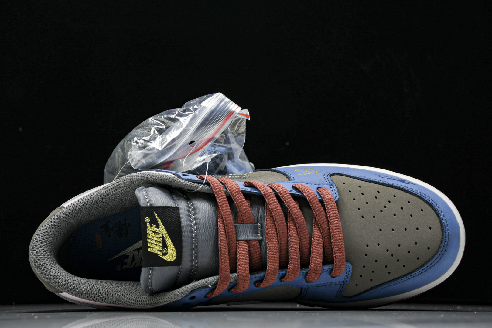 Dunk 尺码36-46

纯原-Dunk Low 黑神话悟空 祥云龙纹 DV2433-109 YZ02