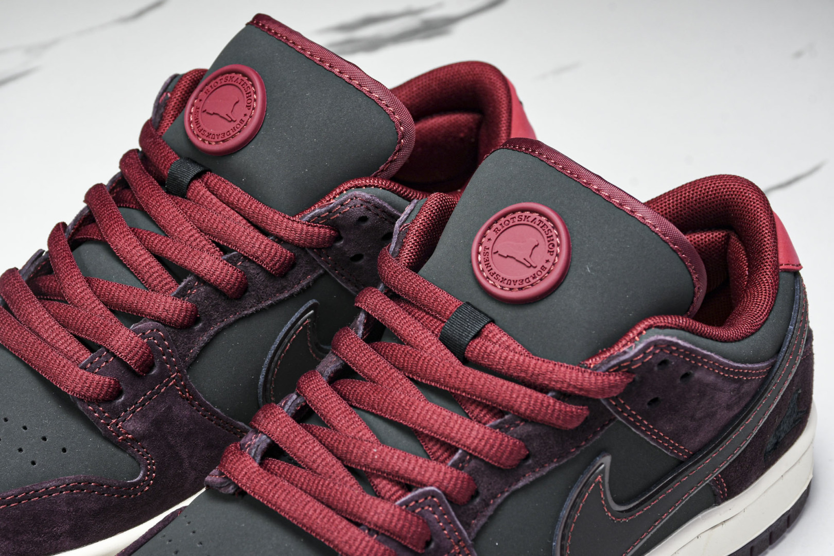 Dunk 尺码40-47.5

纯原版出品-RIOT Skateshop x NK SB Dunk Lo
