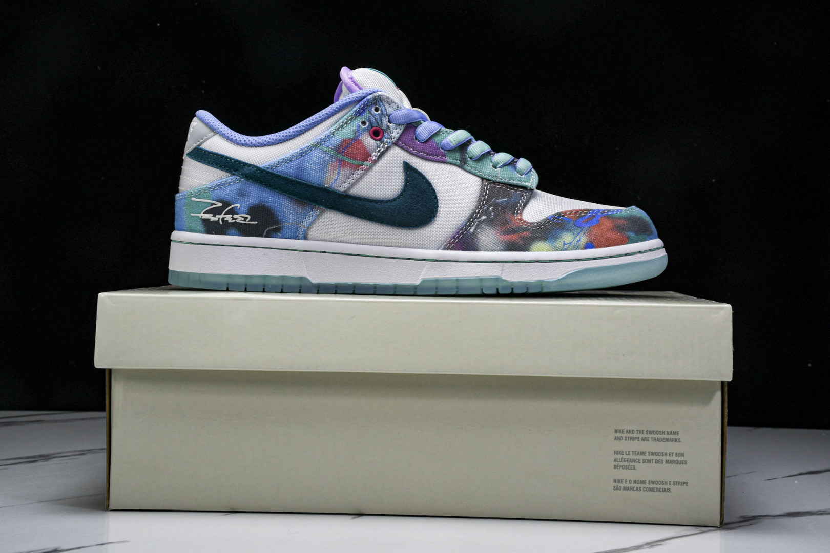 Dunk白蓝 尺码36-47.5

纯原出品-Futura Laboratories x NK Dunk