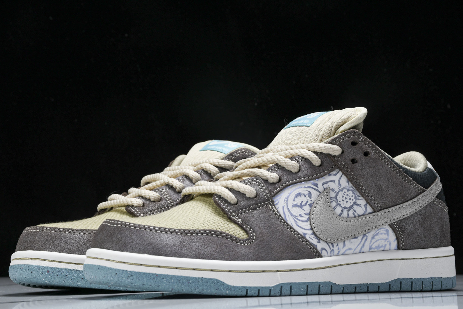 Dunk棕灰 尺码36-47.5

纯原出品-SB Dunk Low“Big Money Savings