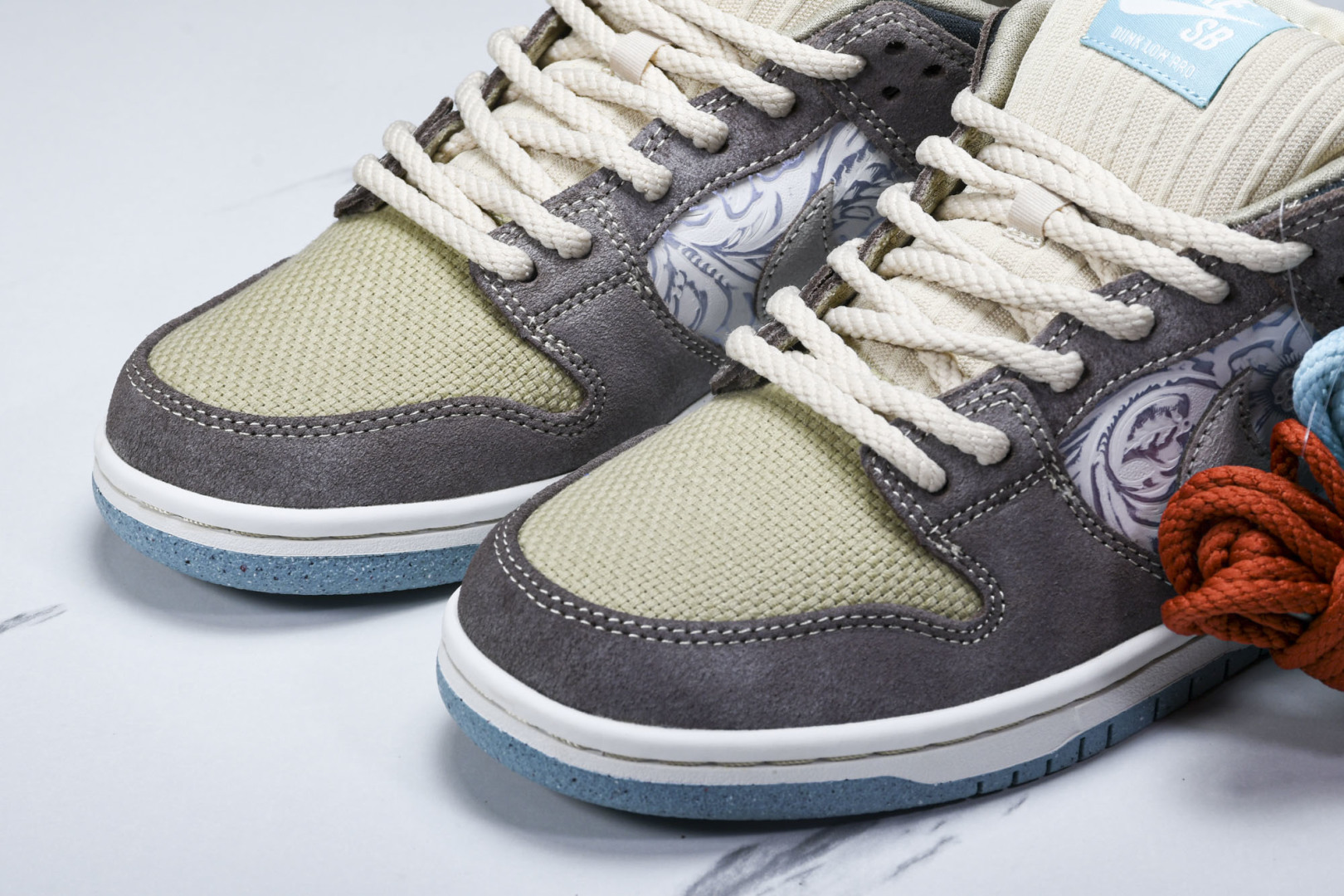 Dunk棕灰 尺码36-47.5

纯原出品-SB Dunk Low“Big Money Savings