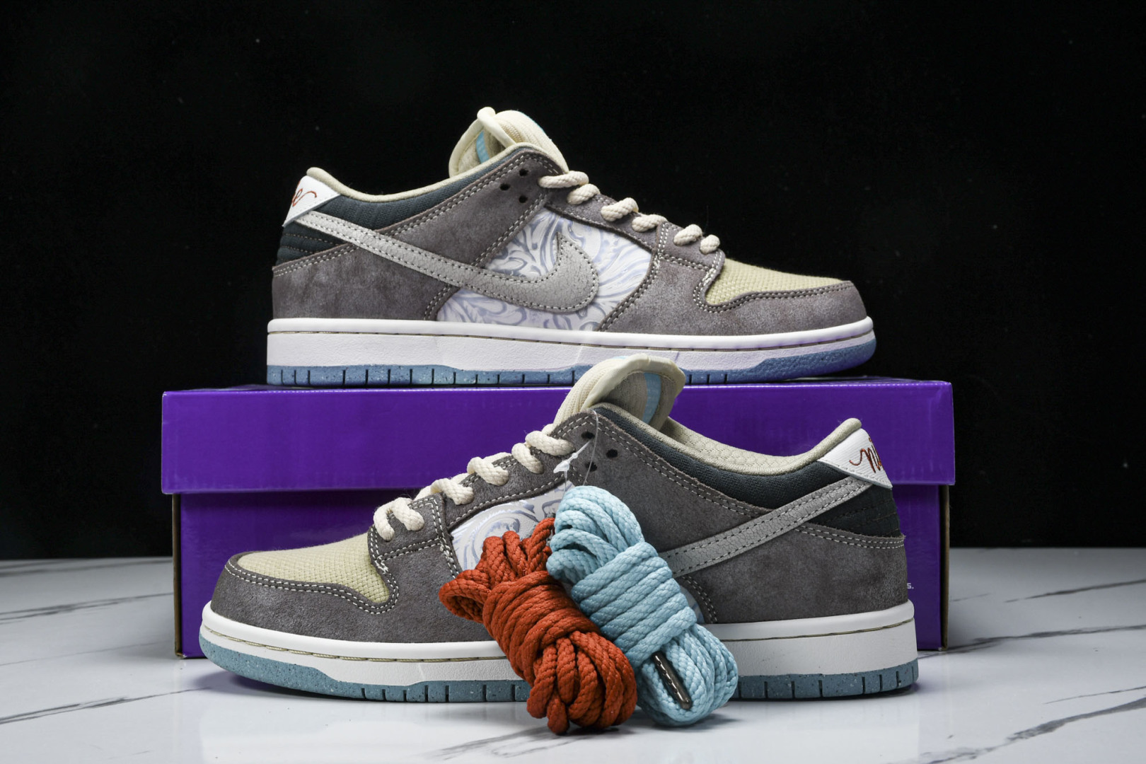 Dunk棕灰 尺码36-47.5

纯原出品-SB Dunk Low“Big Money Savings