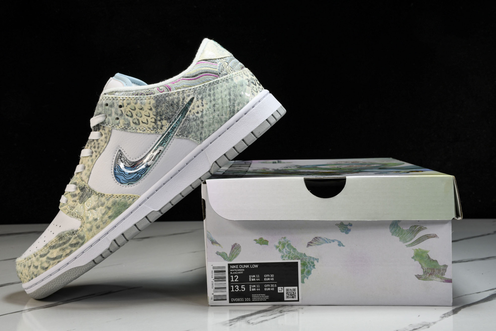 龙年限定 尺码36-46

纯原-Dunk Low 龙年限定 三太子敖丙 定制球鞋 DV0831-101