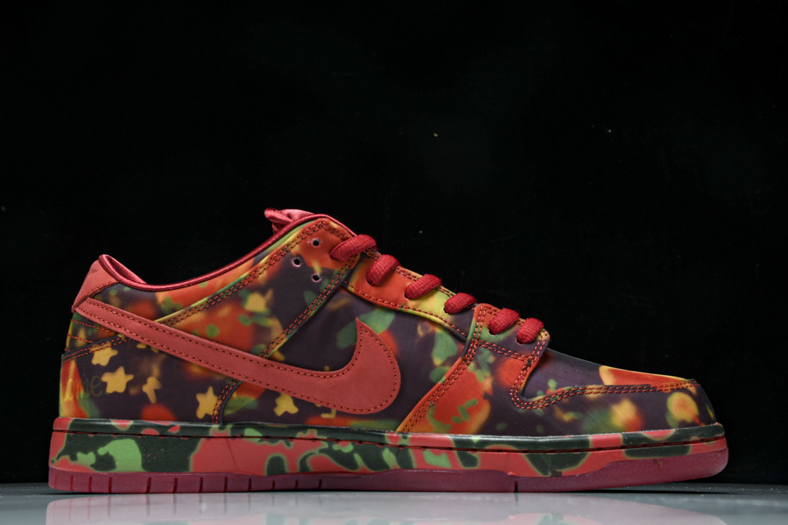 Dunk 尺码40-47.5

纯原版出品-The Wizard of x NK SB Dunk Low