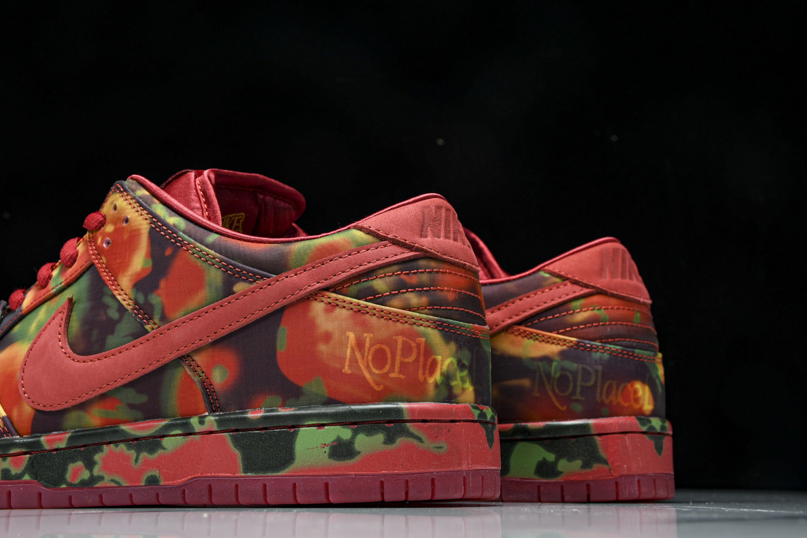 Dunk 尺码40-47.5

纯原版出品-The Wizard of x NK SB Dunk Low