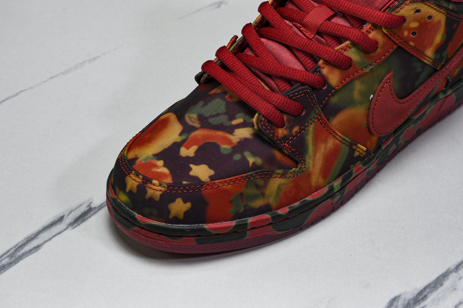Dunk 尺码40-47.5

纯原版出品-The Wizard of x NK SB Dunk Low