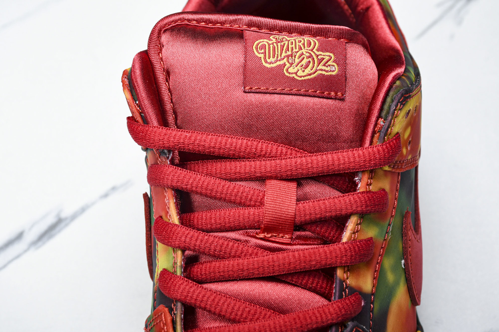 Dunk 尺码40-47.5

纯原版出品-The Wizard of x NK SB Dunk Low