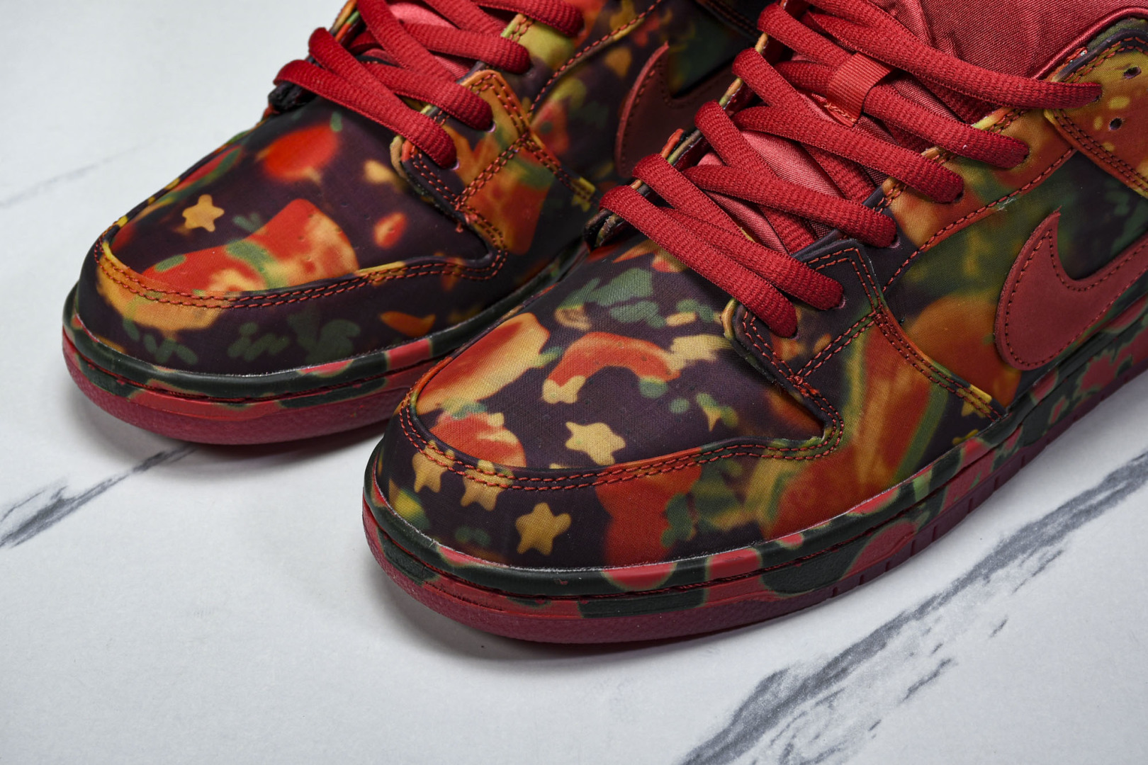 Dunk 尺码40-47.5

纯原版出品-The Wizard of x NK SB Dunk Low