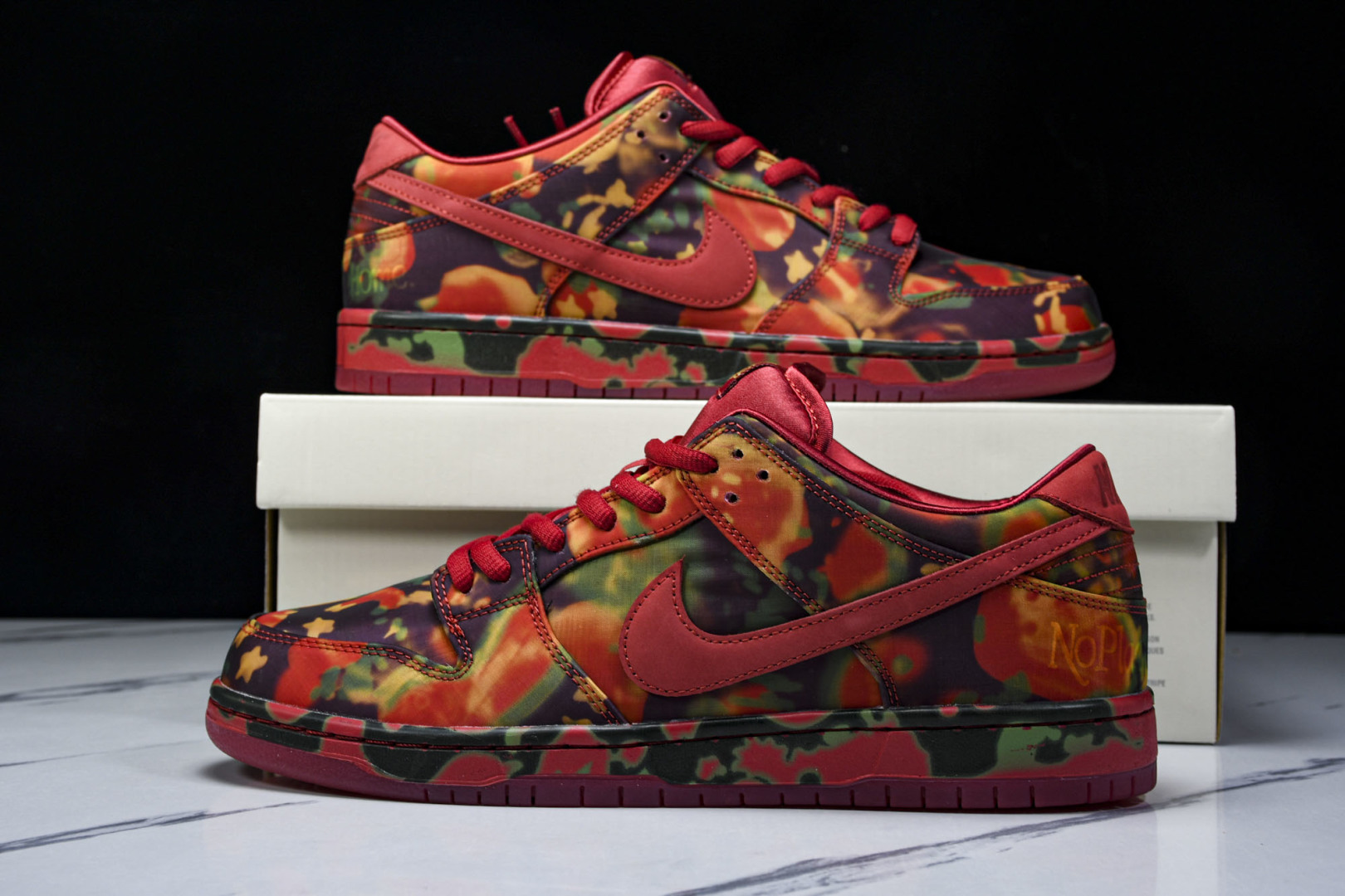 Dunk 尺码40-47.5

纯原版出品-The Wizard of x NK SB Dunk Low