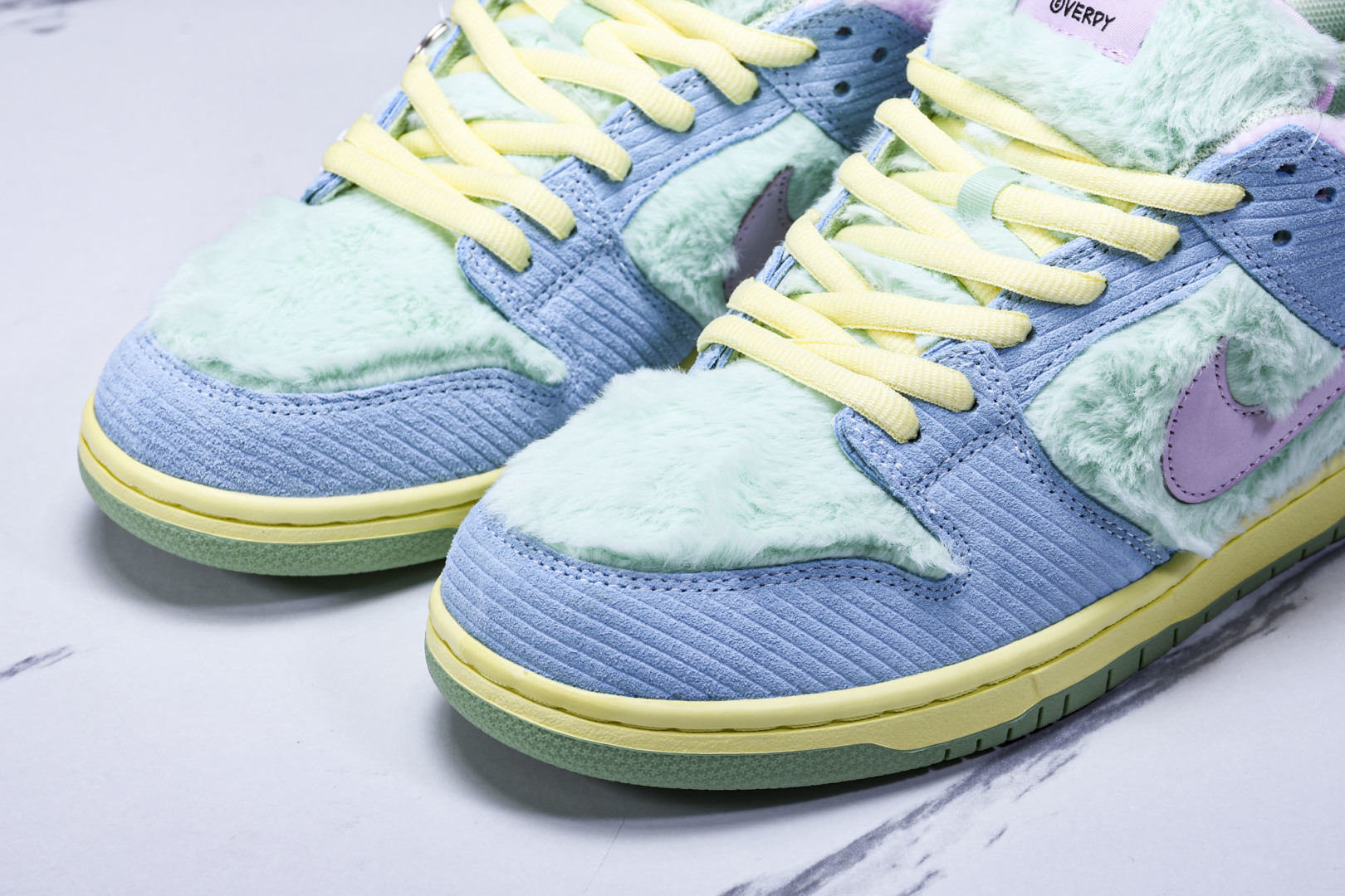 Dunk蓝绿粉 尺码36-47.5

纯原版出品-Verdy x NK Dunk SB Low 蓝绿粉 