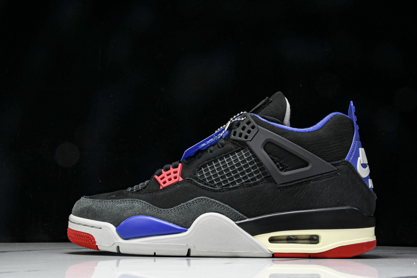 AJ4黑蓝 尺码40-47.5

纯原版出品-Air Jordan 4 Retro Rare Air 稀