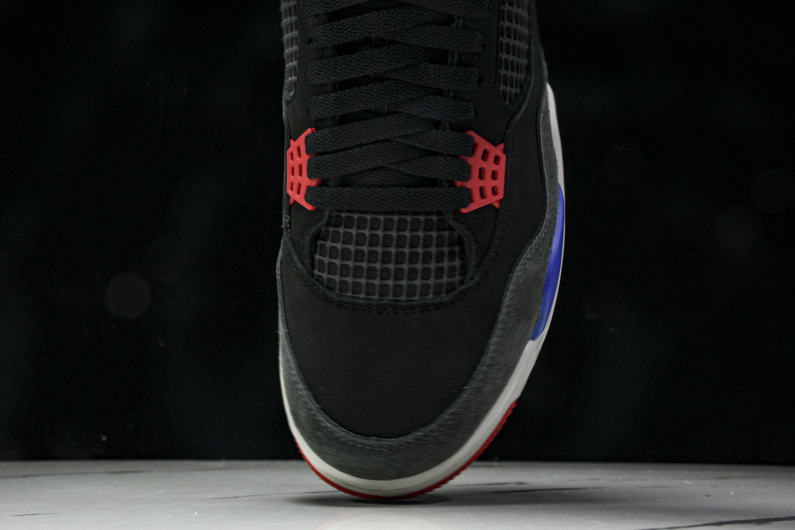 AJ4黑蓝 尺码40-47.5

纯原版出品-Air Jordan 4 Retro Rare Air 稀