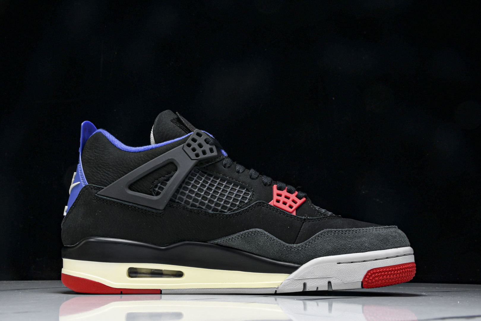 AJ4黑蓝 尺码40-47.5

纯原版出品-Air Jordan 4 Retro Rare Air 稀