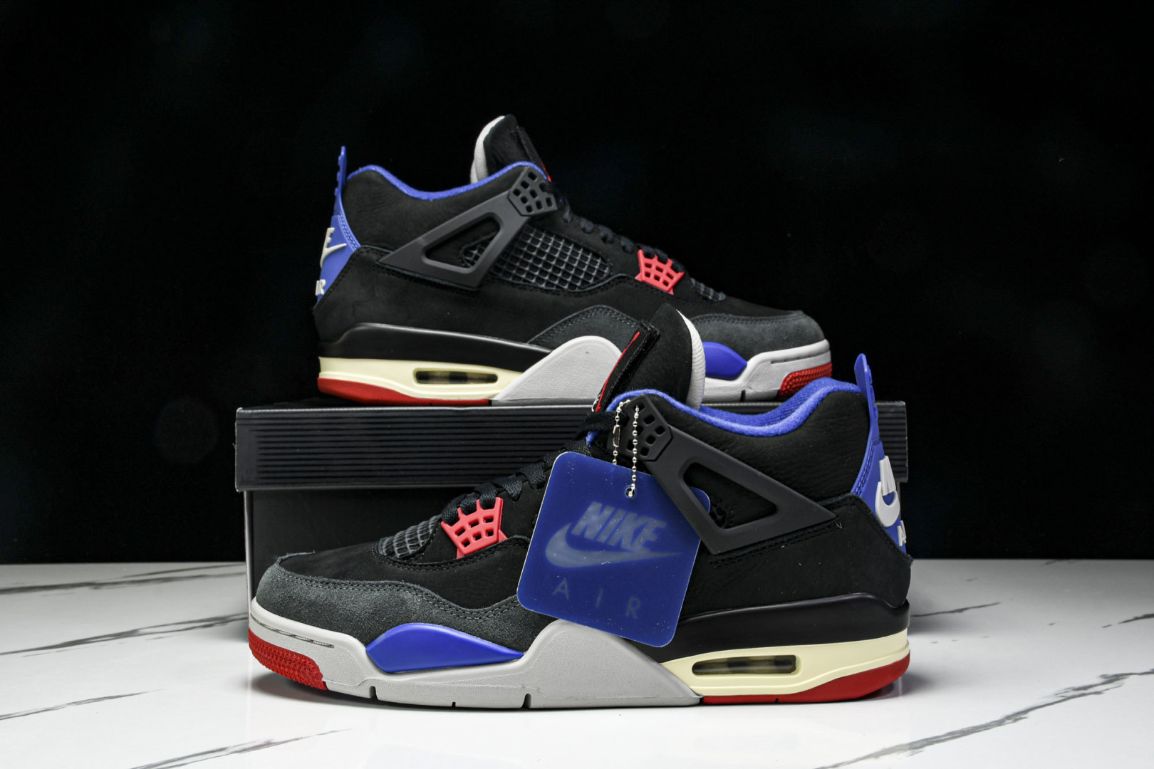 AJ4黑蓝 尺码40-47.5

纯原版出品-Air Jordan 4 Retro Rare Air 稀