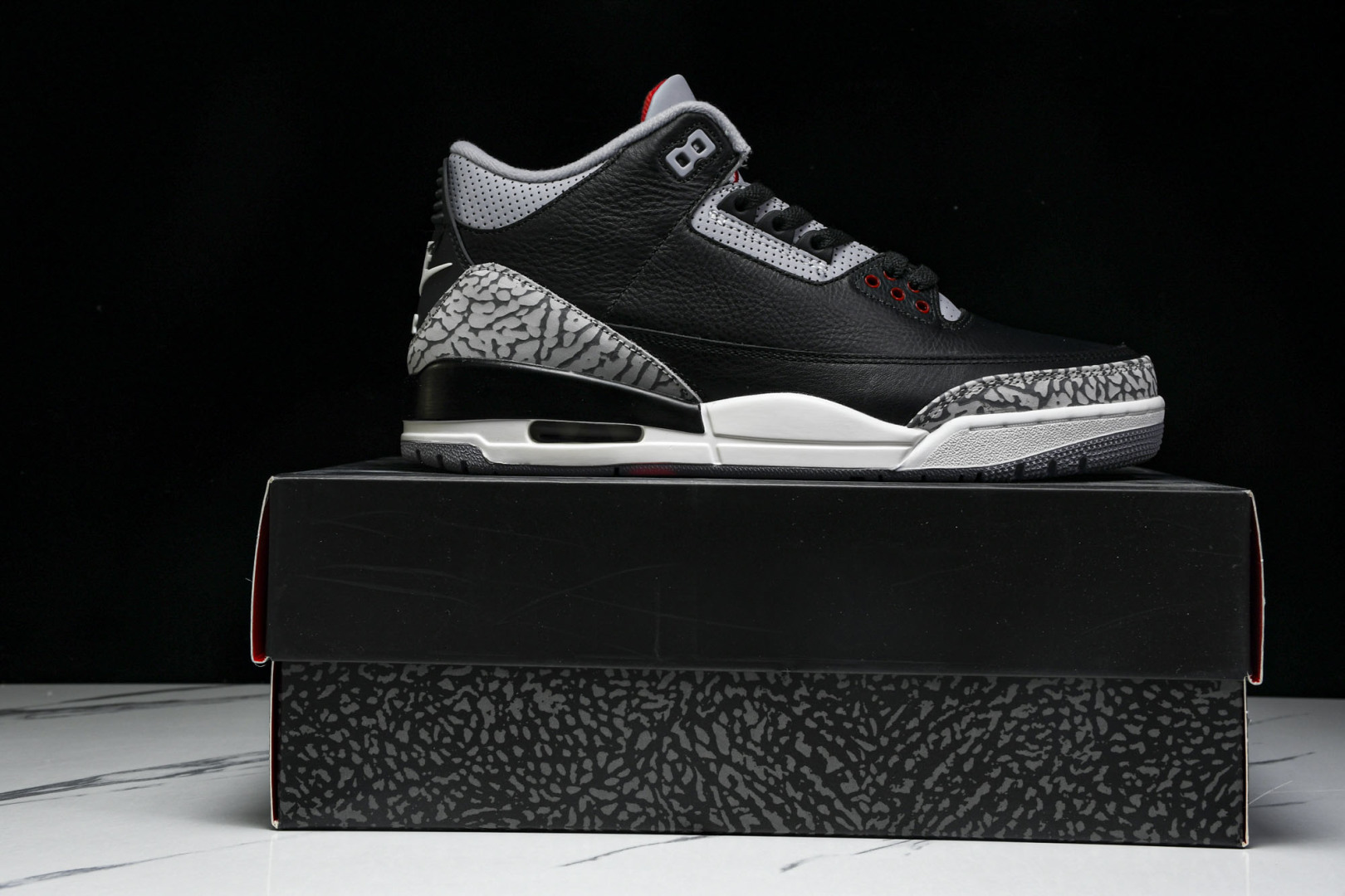 AJ3 尺码40-47.5
 旧款（有新款价格620）
纯原版出品-Air Jordan 3 Retro