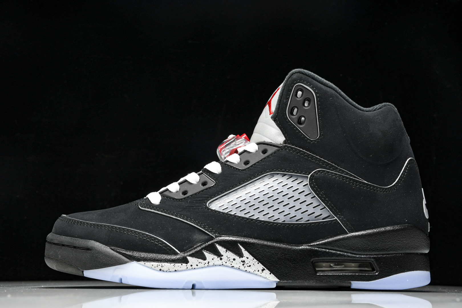 AJ5黑银 尺码40-47.5

纯原出品-Air Jordan 5 OG 2025 Metallic 