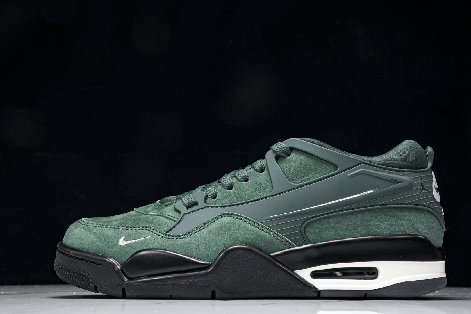 AJ14 尺码36-47.5

纯原版出品-Air Jordan 4 Remastered AJ4 乔4
