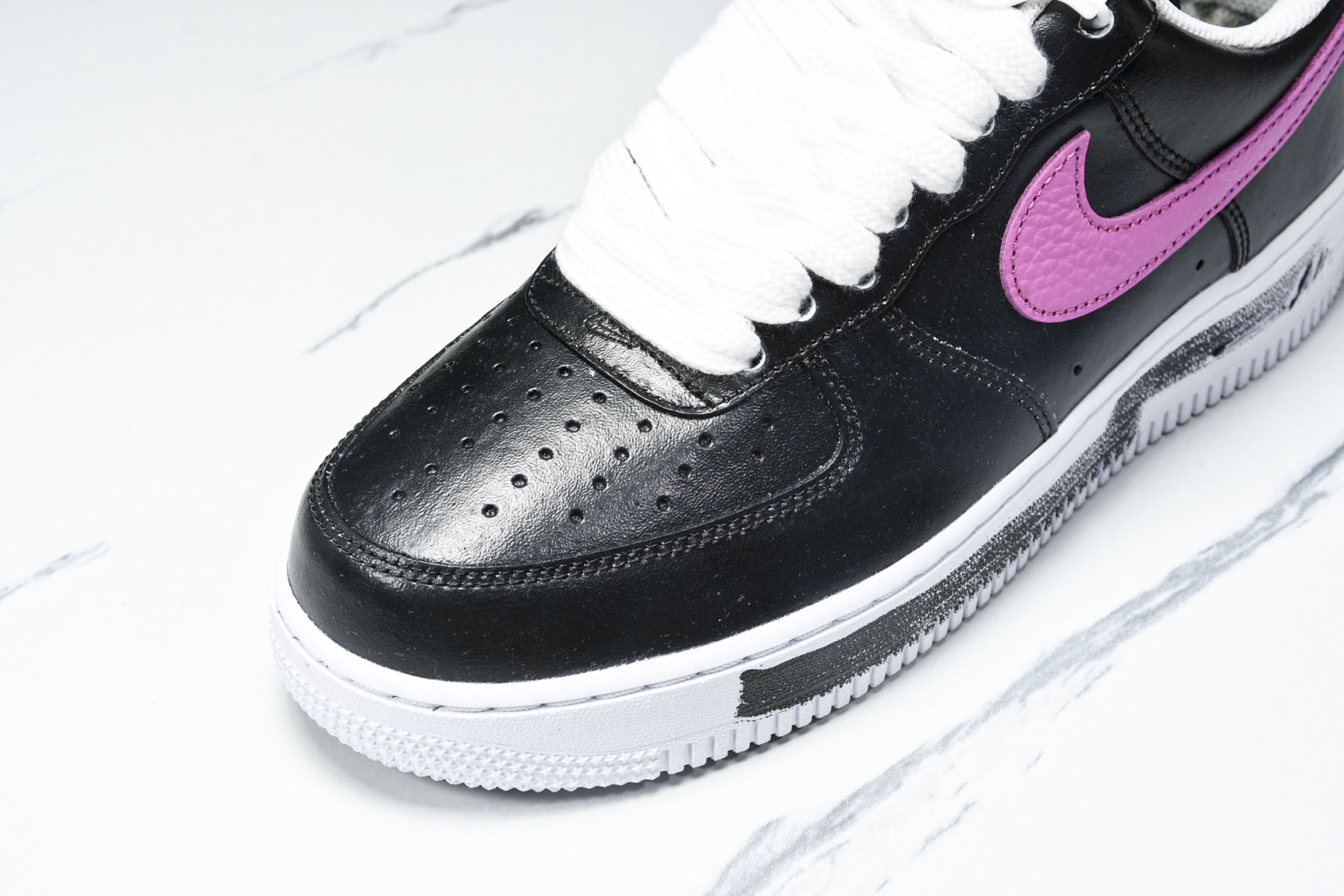 权志龙3.0 尺码36-47.5

纯原版出品-Air Force 1 Low G-Dragon Pea