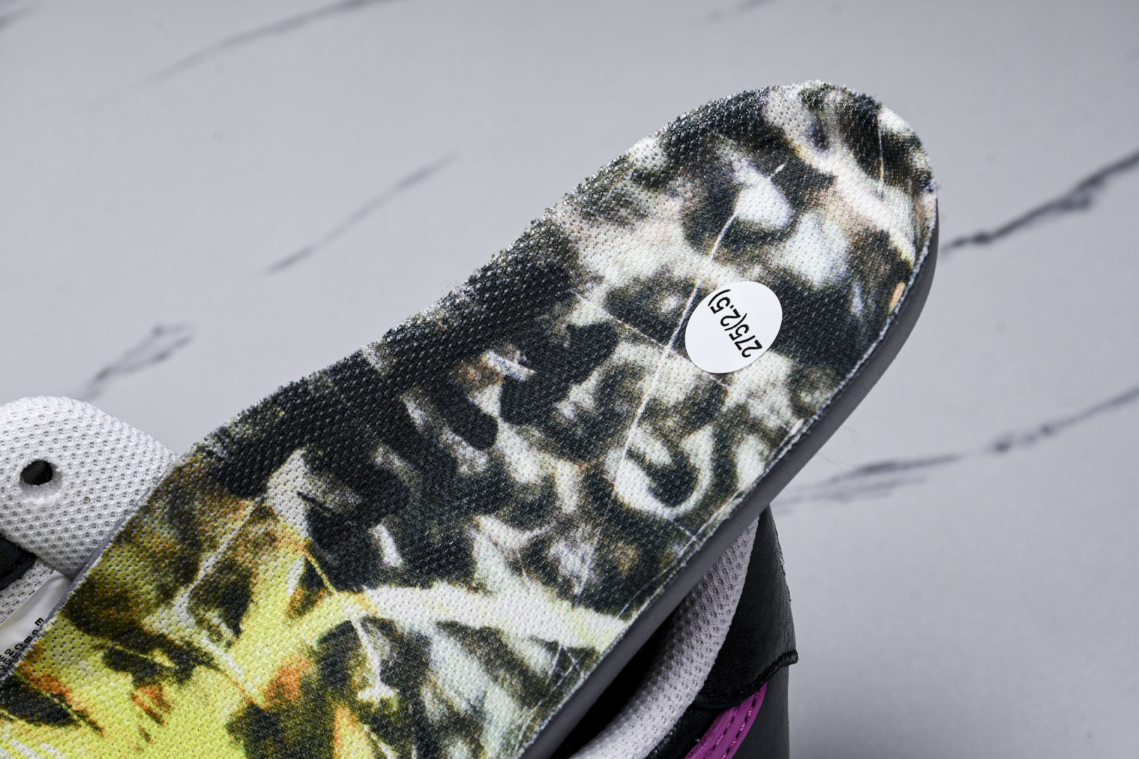 权志龙3.0 尺码36-47.5

纯原版出品-Air Force 1 Low G-Dragon Pea