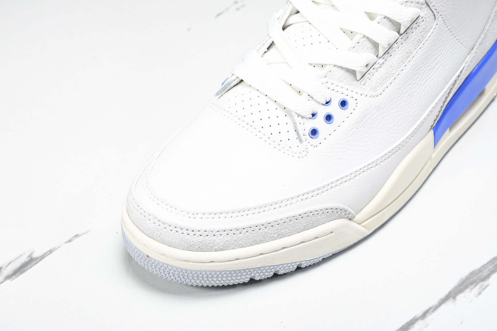 AJ3白蓝 尺码40-48.5

纯原出品-Air Jordan 3 Retro Lucky Short