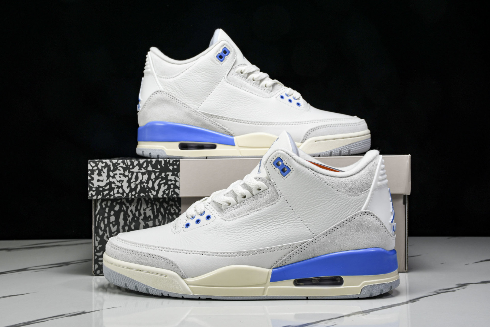 AJ3白蓝 尺码40-48.5

纯原出品-Air Jordan 3 Retro Lucky Short