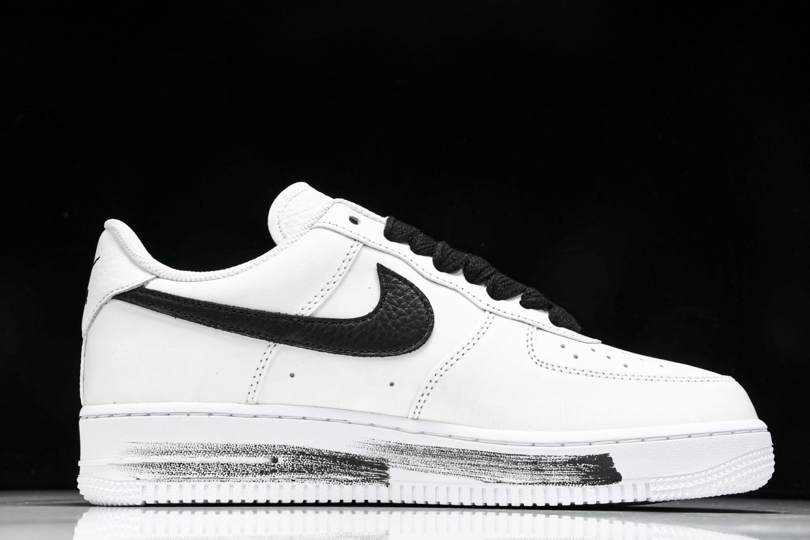 AF1权志龙2.0白 尺码：36-47.5

纯原-PEACEMINUSONE x Nk Air For