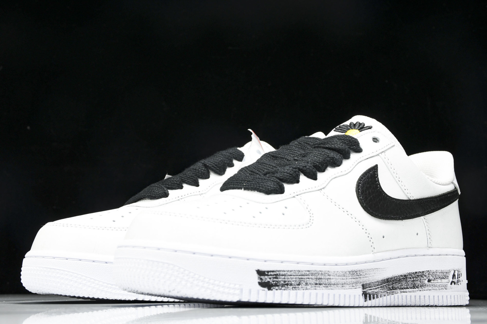 AF1权志龙2.0白 尺码：36-47.5

纯原-PEACEMINUSONE x Nk Air For