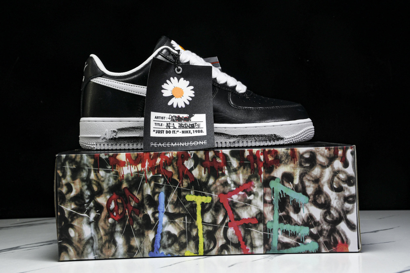 小雏菊 权志龙黑色 尺码：36-47.5

纯原出品-PEACEMINUSONE x AF1 权志龙小雏