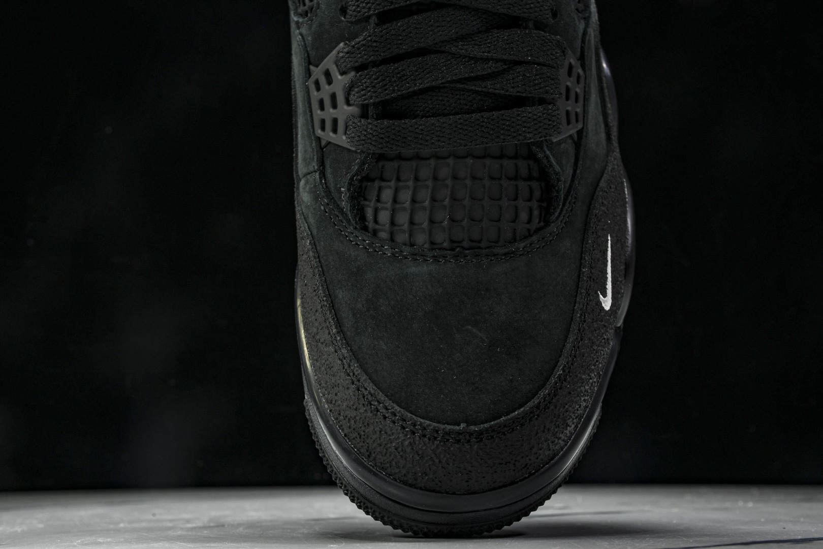 AJ14 尺码40-47.5

纯原版出品-Nigel Sylvester x Air Jordan 4
