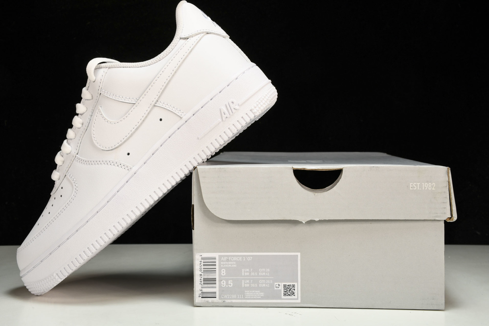 AF1 尺码36-47.5

纯原出品-Air Force 1 Low '07 White 白色 CW2