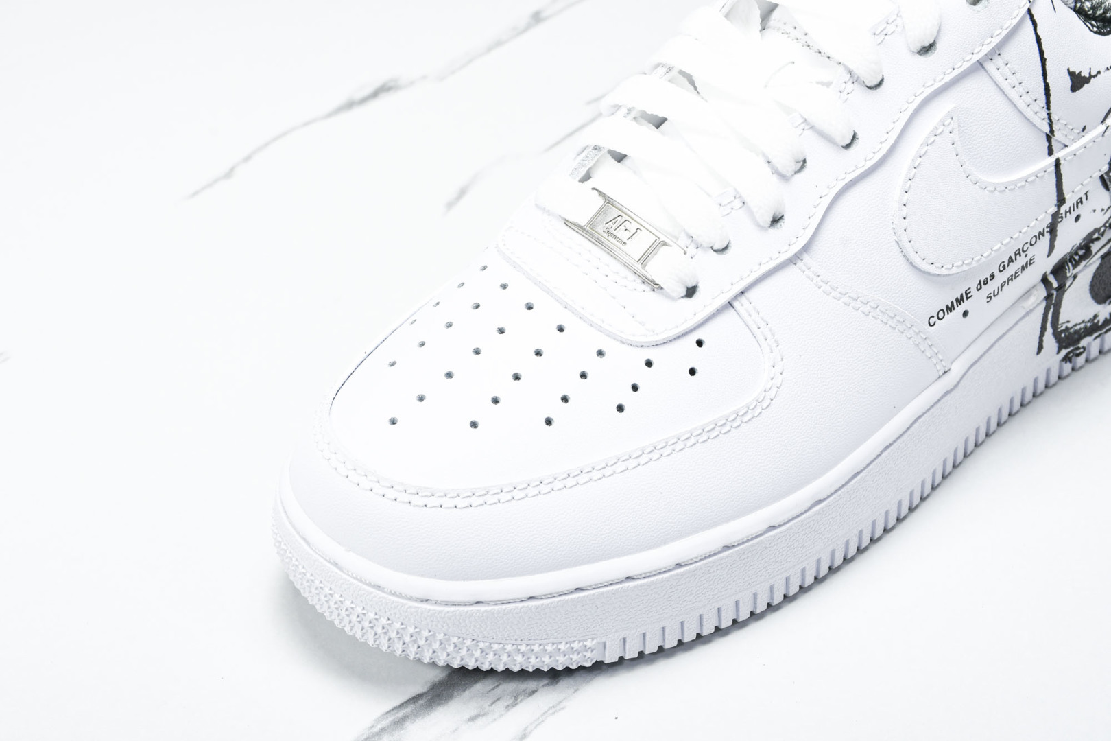 AF1 尺码35.5-48.5

纯原出品-CDG x Supreme x NK AF 1 Suprem