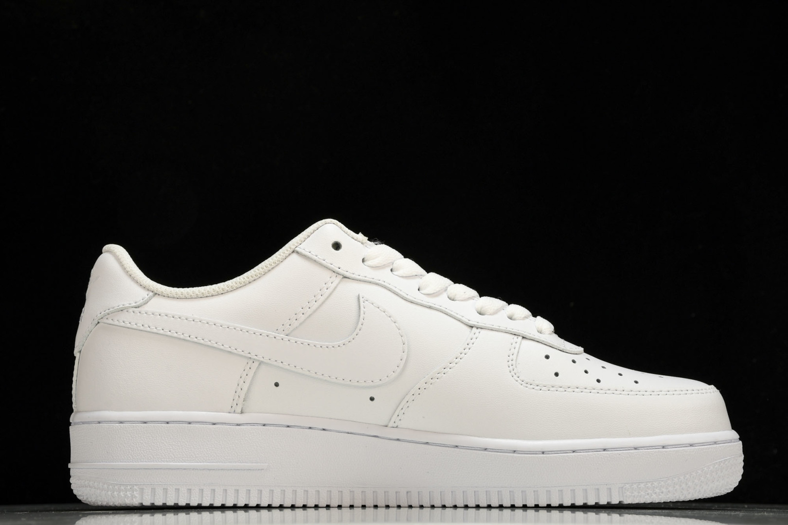 AF1空军 尺码36-46

纯原版出品-Air Force 1 Low DIY CW2288-111 