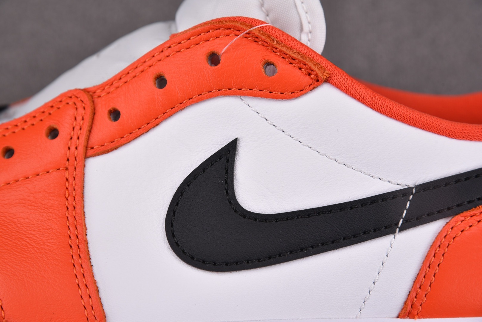 AJ Low 白扣碎 尺码：40-47.5

纯原-Air Jordan 1 Low OG Shatte