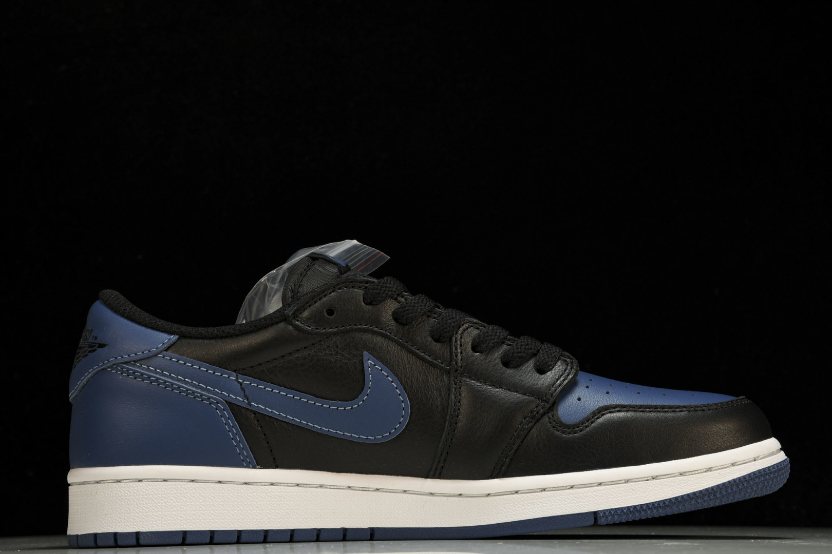 AJ1 LOW 黑蓝  鞋码40-47.5

纯原版出品-Air Jordan 1 Retro Low 