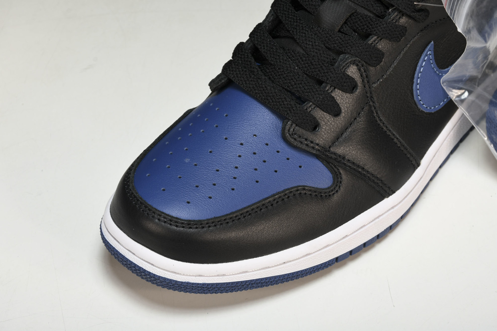 AJ1 LOW 黑蓝  鞋码40-47.5

纯原版出品-Air Jordan 1 Retro Low 