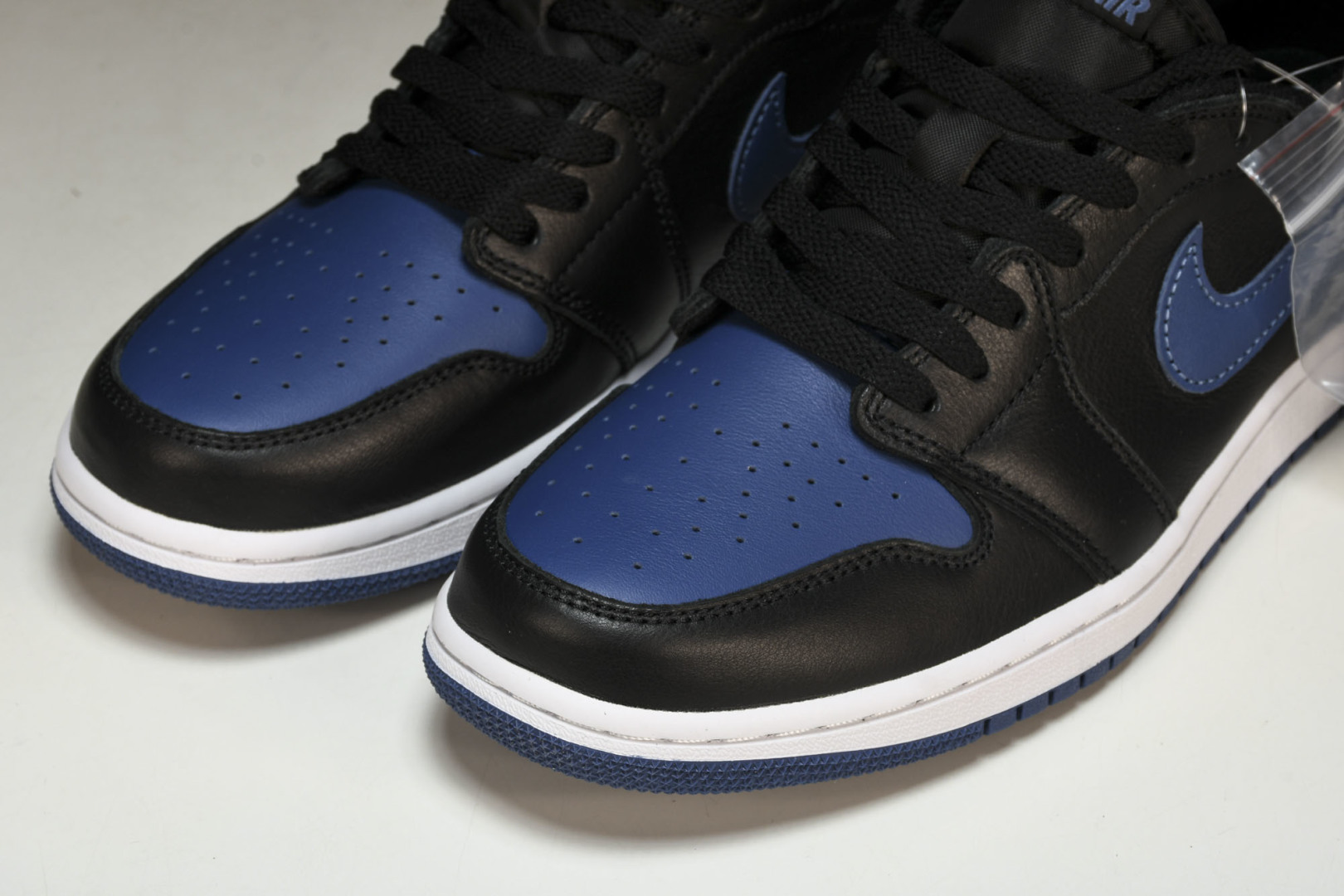 AJ1 LOW 黑蓝  鞋码40-47.5

纯原版出品-Air Jordan 1 Retro Low 