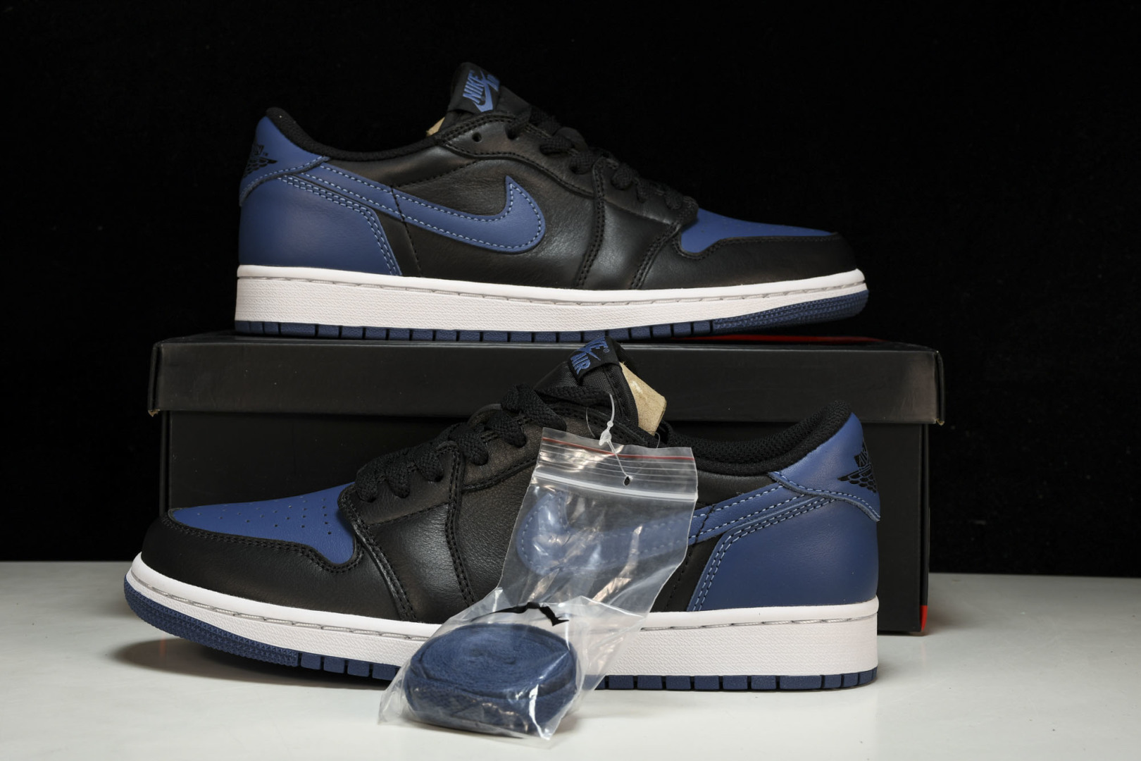 AJ1 LOW 黑蓝  鞋码40-47.5

纯原版出品-Air Jordan 1 Retro Low 
