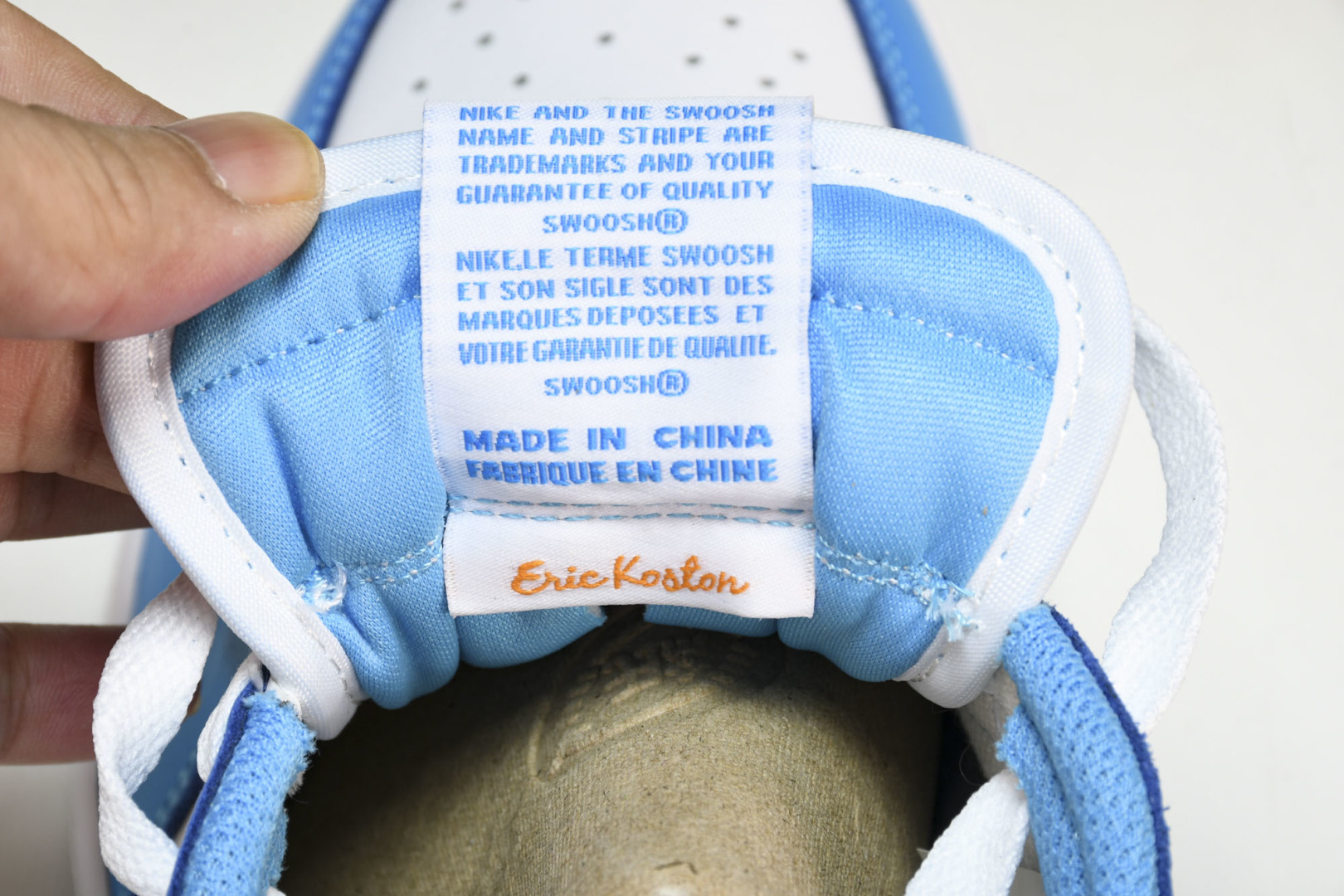 AJLow 北卡蓝 尺码40-47.5

纯原版出品-SB x Air Jordan 1 Low 北卡蓝