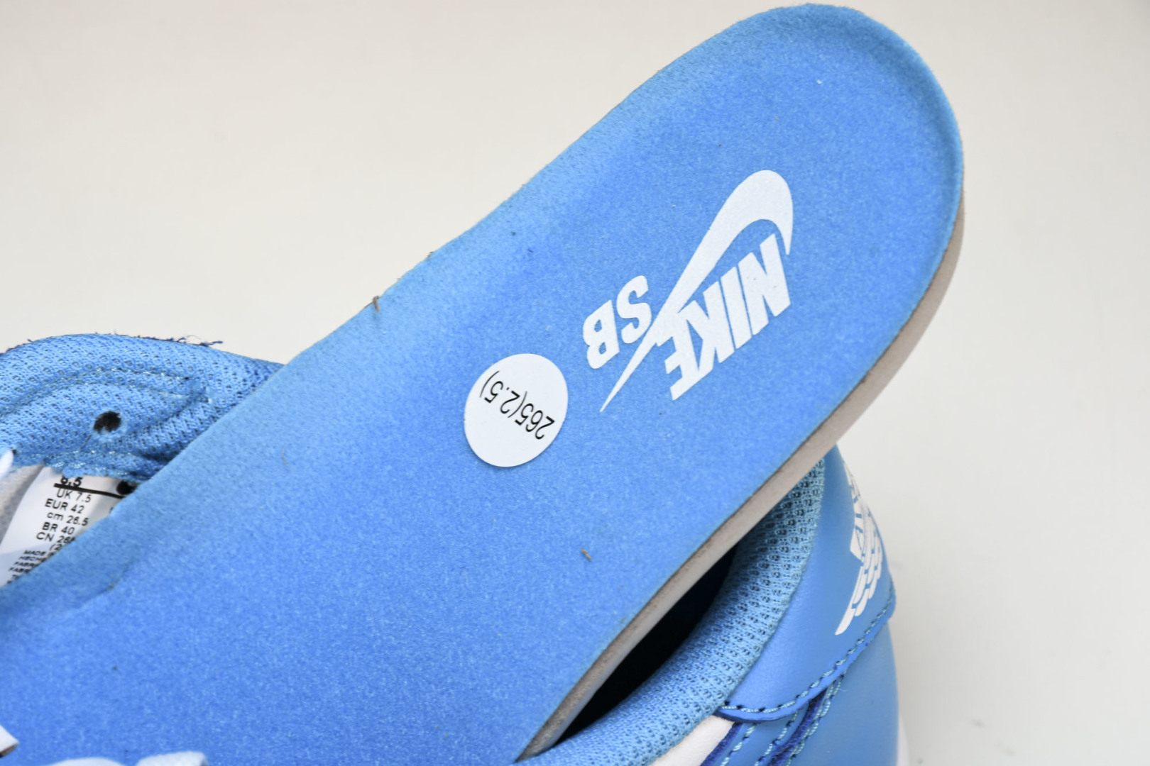 AJLow 北卡蓝 尺码40-47.5

纯原版出品-SB x Air Jordan 1 Low 北卡蓝
