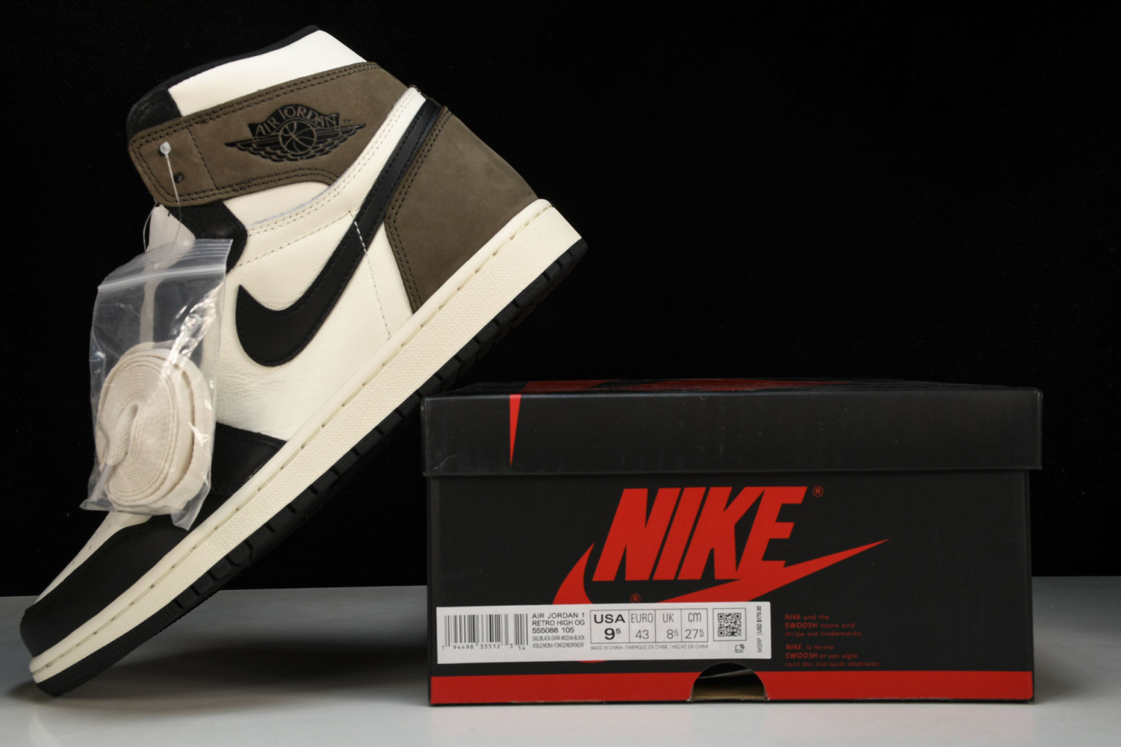 AJ1黑摩卡 尺码36-47.5

纯原出品-Air Jordan 1 Retro High OG‘Da