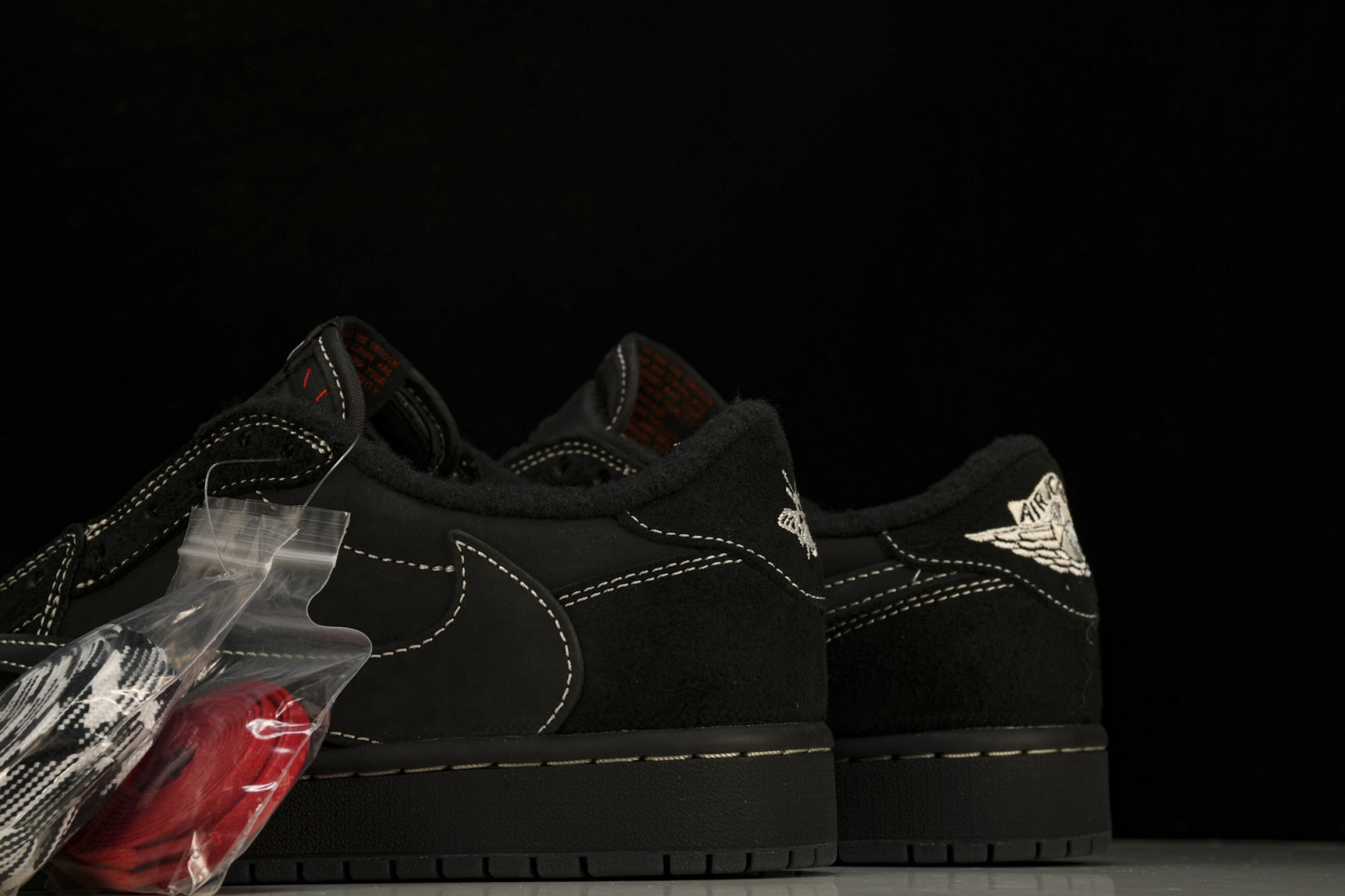 AJ1 Low 尺码36-47.5

纯原出品-Travis Scott x Air Jordan 1 
