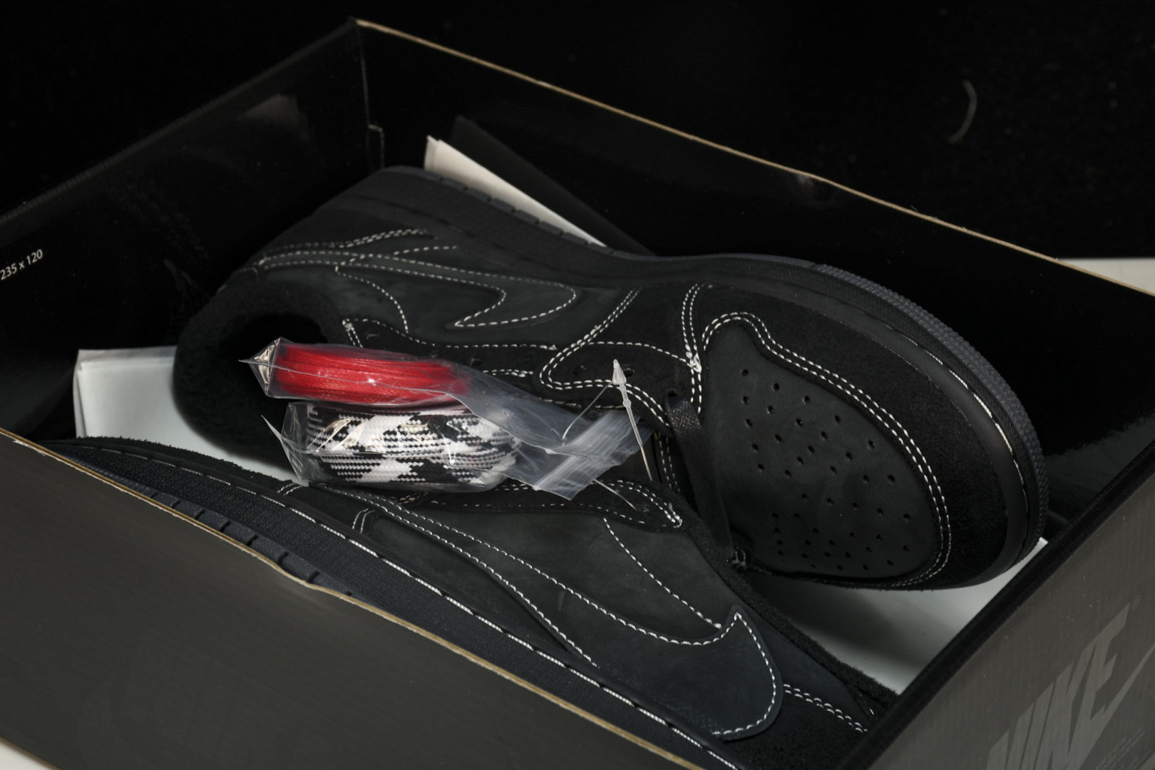 AJ1 Low 尺码36-47.5

纯原出品-Travis Scott x Air Jordan 1 