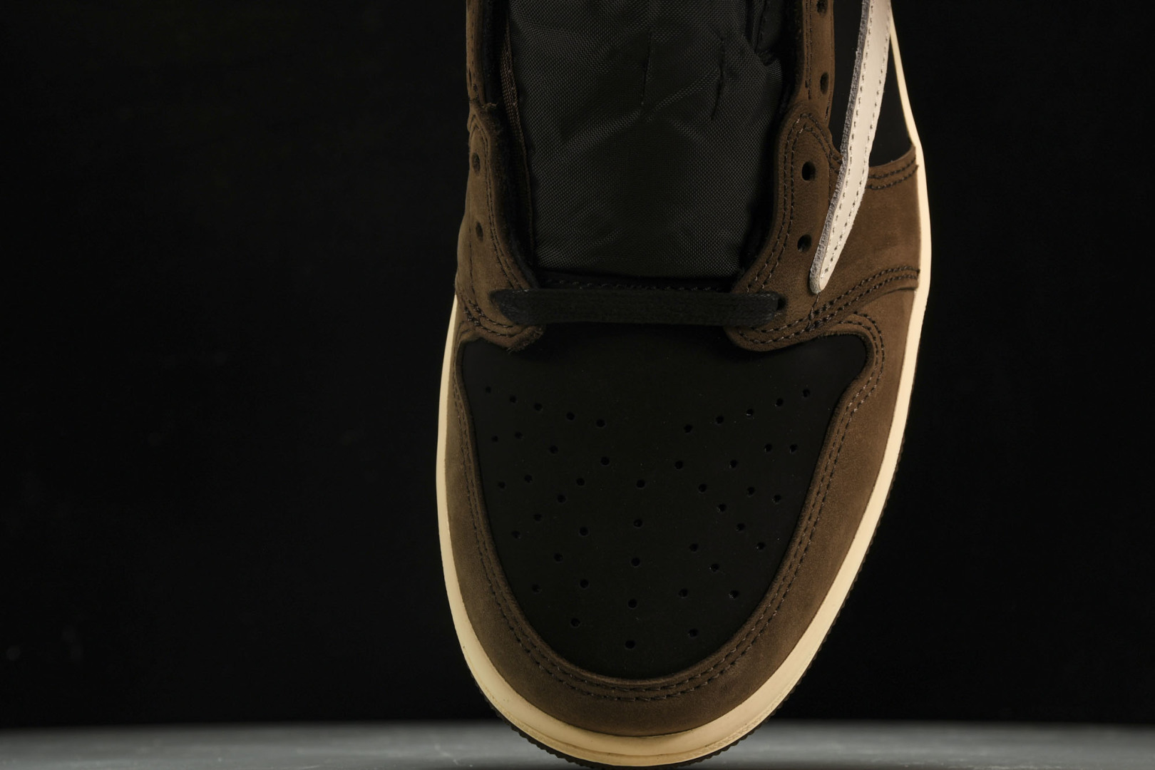AJ1 Low 尺码40.5-48.5

纯原出品-Travis Scott x Air Jordan 