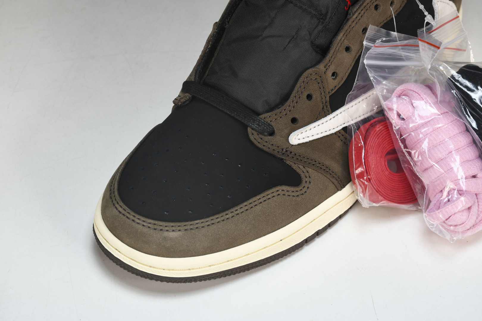 AJ1 Low 尺码40.5-48.5

纯原出品-Travis Scott x Air Jordan 