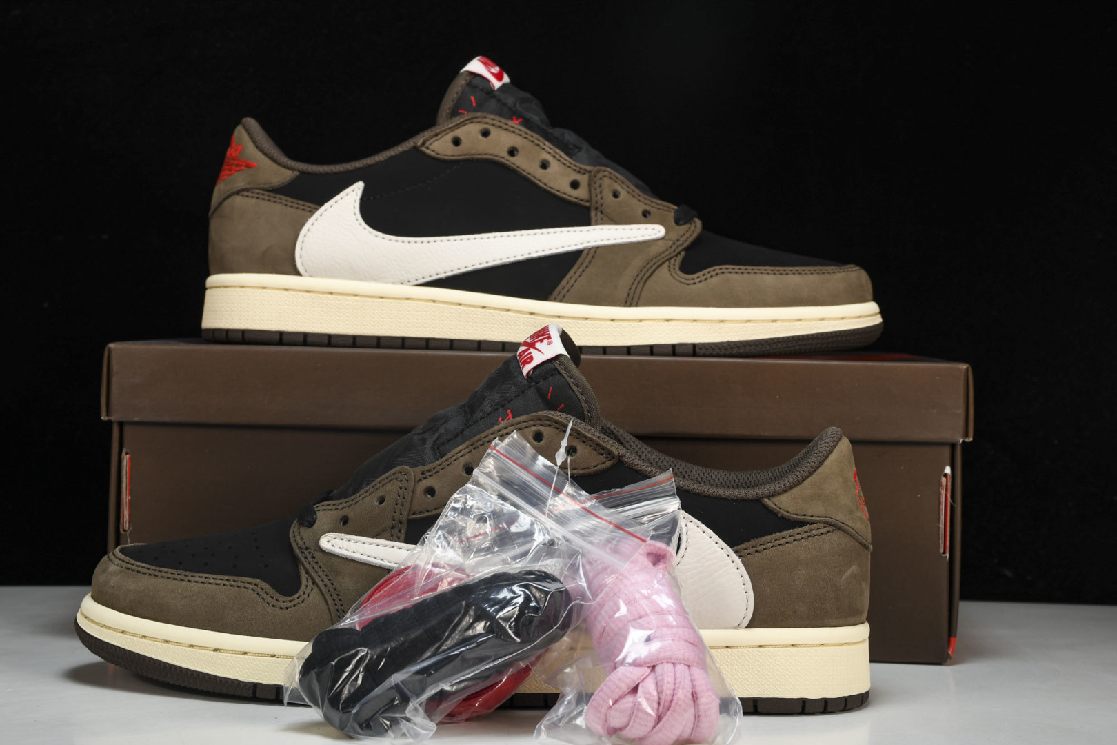 AJ1 Low 尺码40.5-48.5

纯原出品-Travis Scott x Air Jordan 