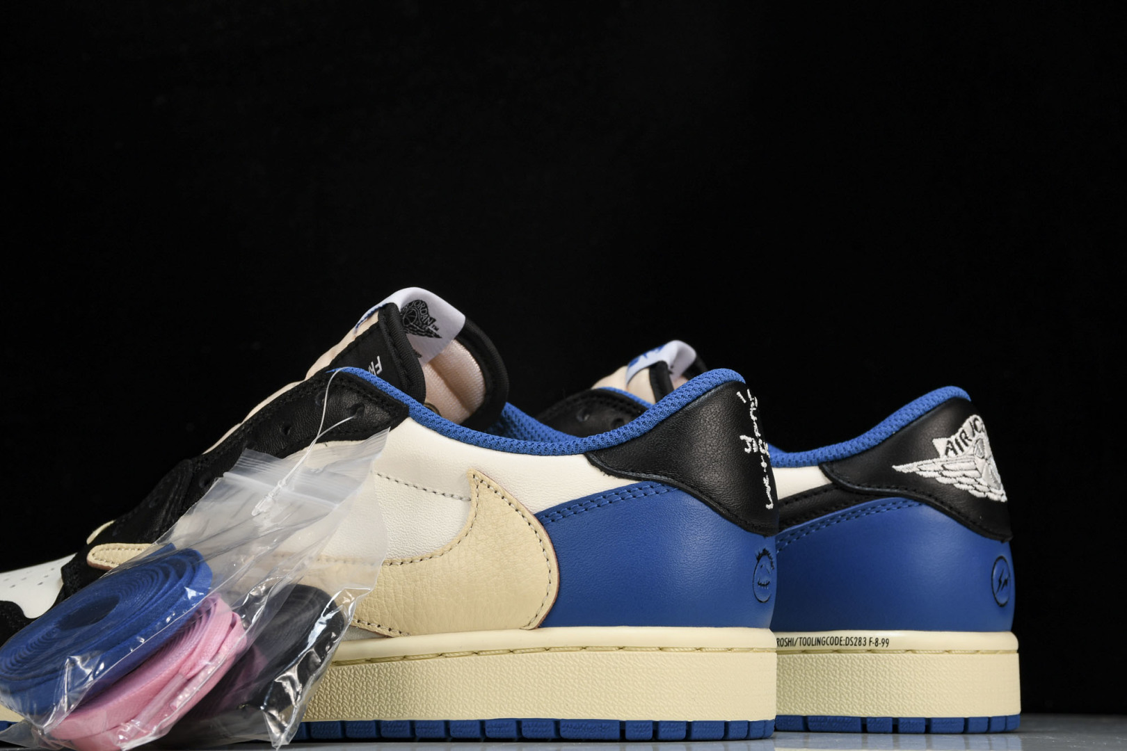 AJ1 Low 尺码36-48.5

纯原出品-Air Jordan 1 Travis Scott x 