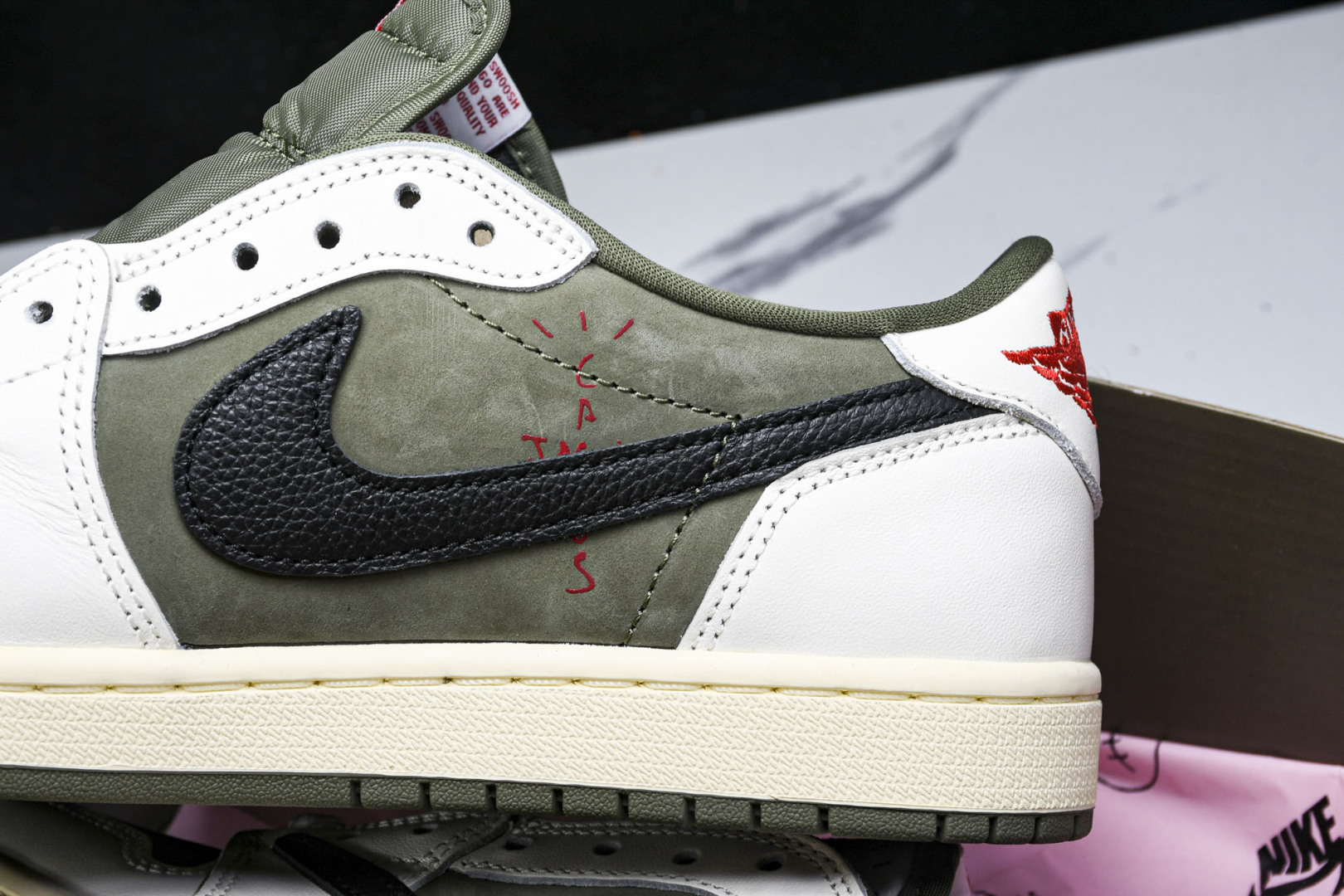 AJ1 Low 尺码36-48.5

纯原出品-Travis Scott x Air Jordan 1 