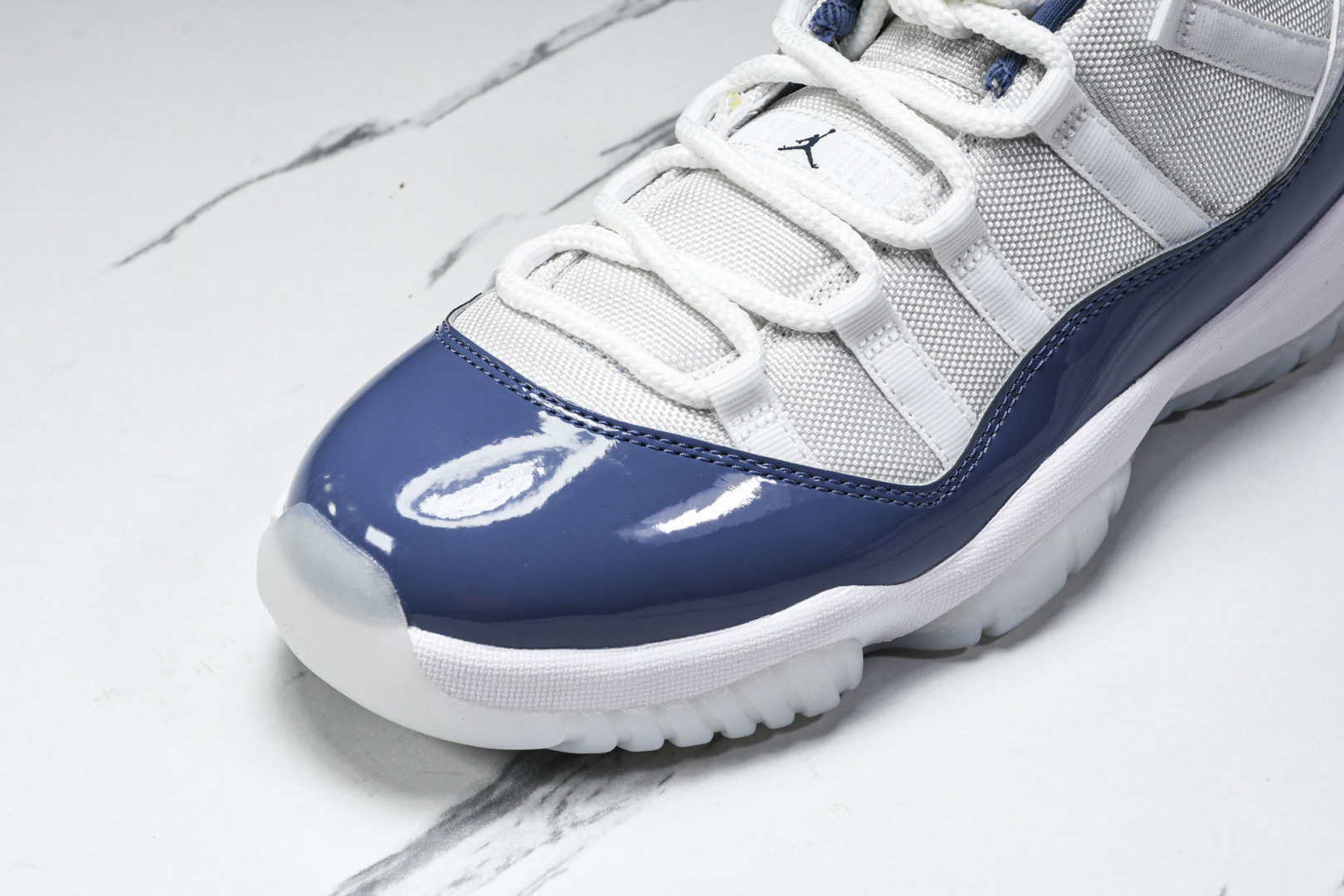 AJ11白蓝 尺码40-48.5

纯原版出品-Air Jordan 11 Low“Diffused B