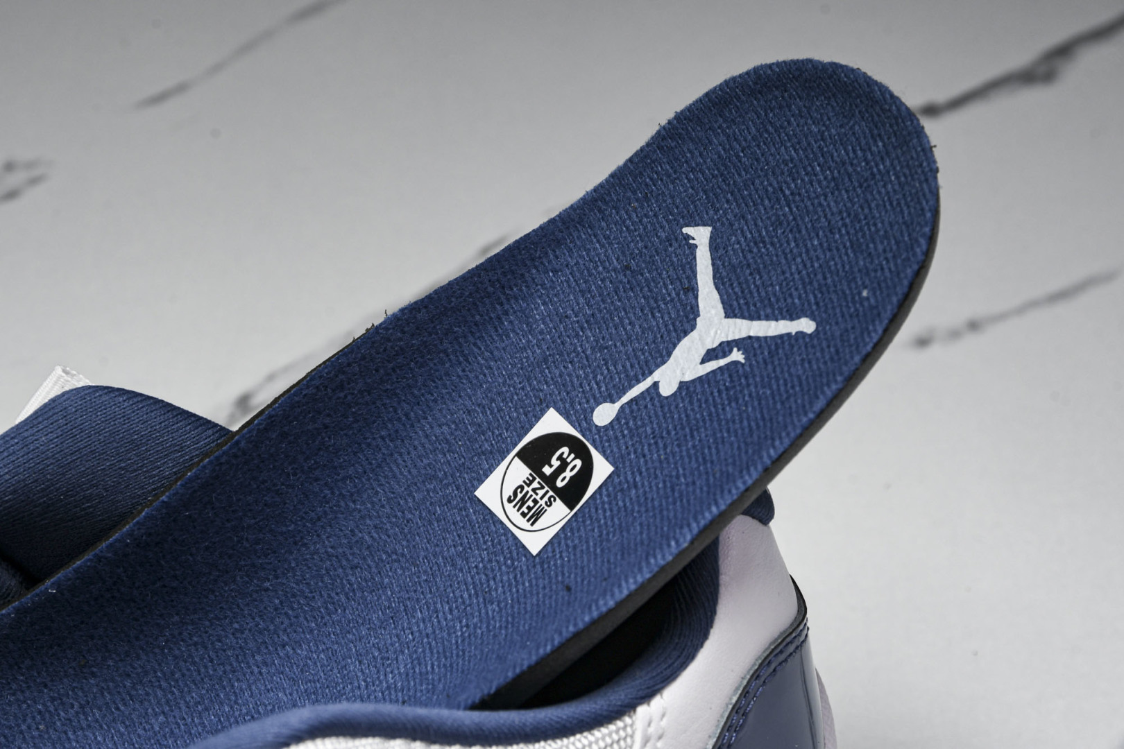 AJ11白蓝 尺码40-48.5

纯原版出品-Air Jordan 11 Low“Diffused B